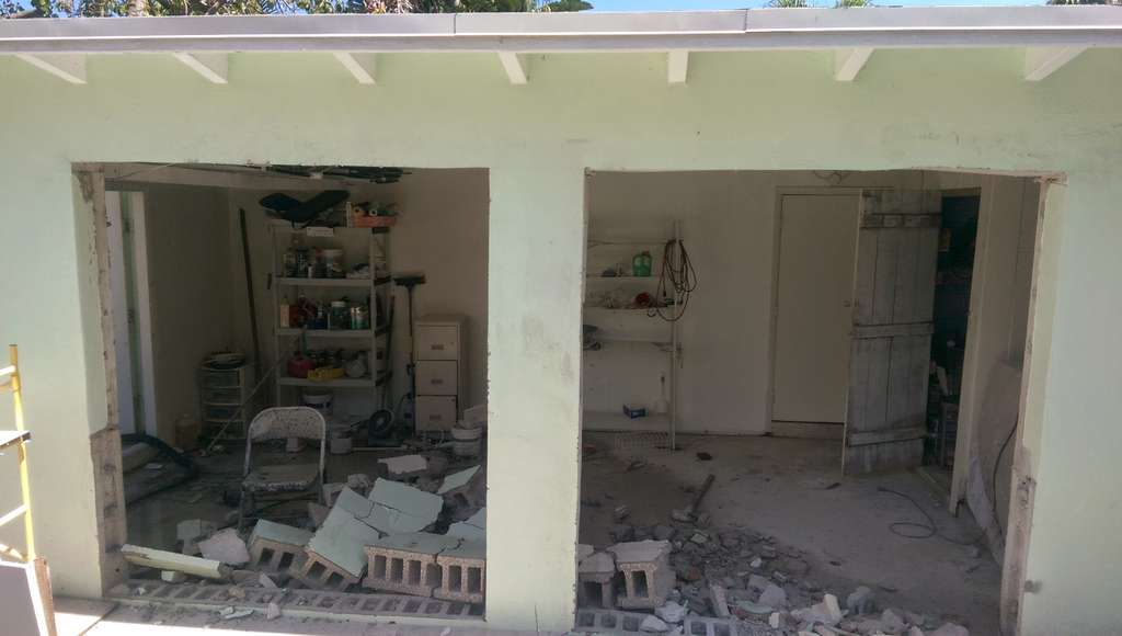 Garage opening before renovation